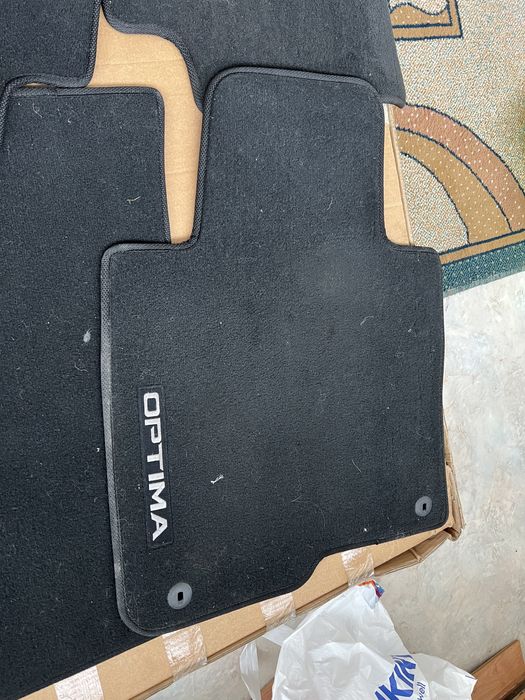 Продам авто коврики Kia Оптима