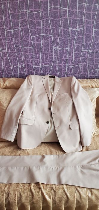 Продам костюм двойка