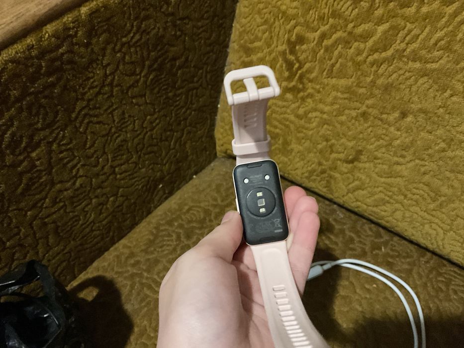 часовник продава