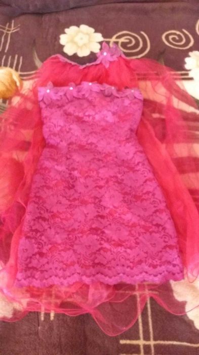 Платья в отличном состоянии.