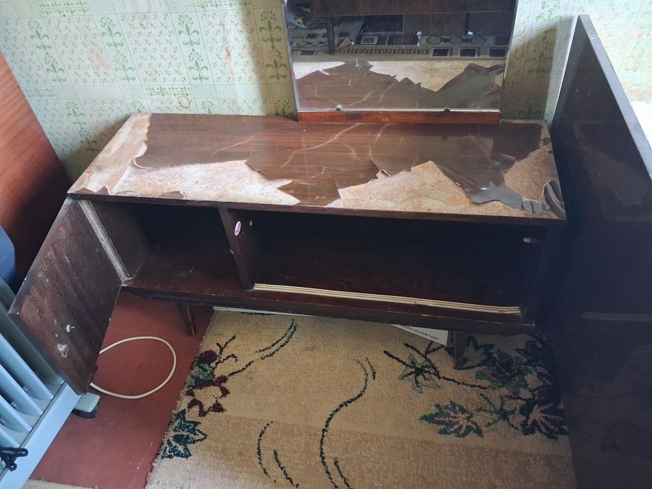 Трюмо советское с зеркалом