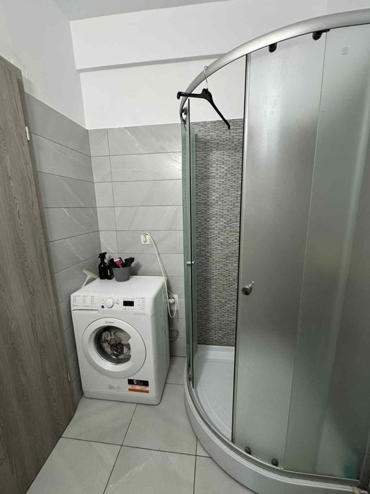 Direct proprietar !Se da in chirie apartament cu 3 camere in bradadiru