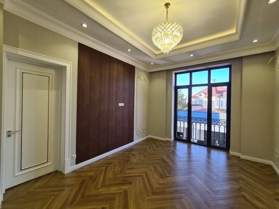 Евродом на Никитина с двумя бассейнами