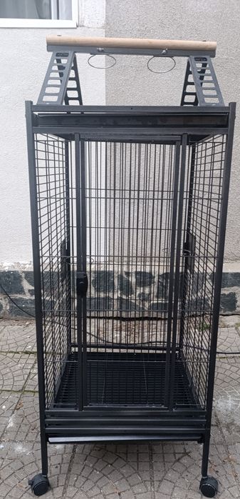 Клетка /Волиера/зa среден папагал