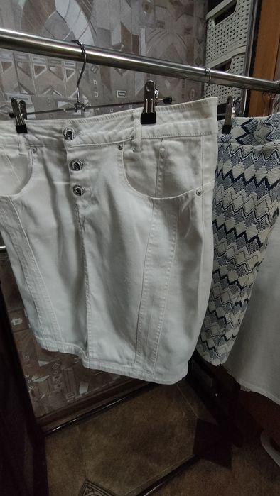 Юбку джинсовую продаю