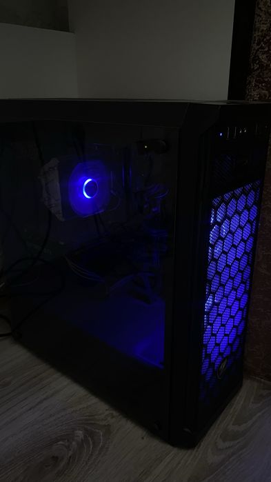 Продам игровой компьютер комплектом