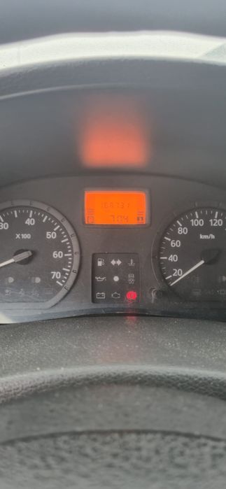 Dacia Logan 1.4 benzină Tel 0742257789