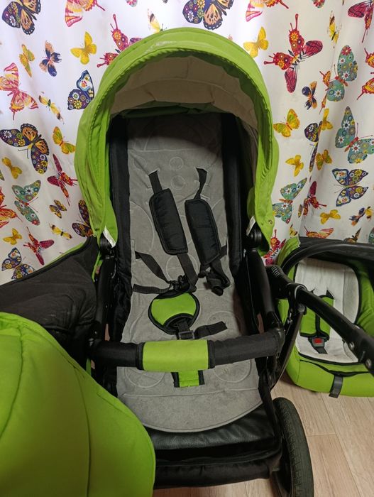 Продам детскую коляску 3 в 1 Camarelo