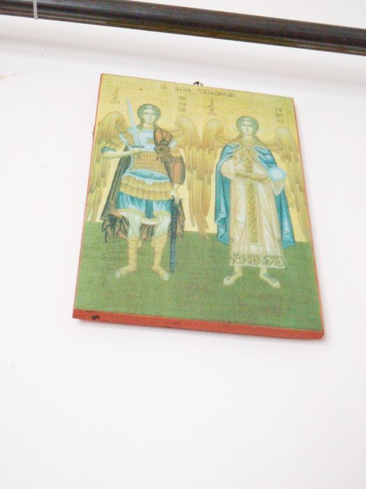 Vand lustra 6 brate+ceasuri de perete+ alte obiecte