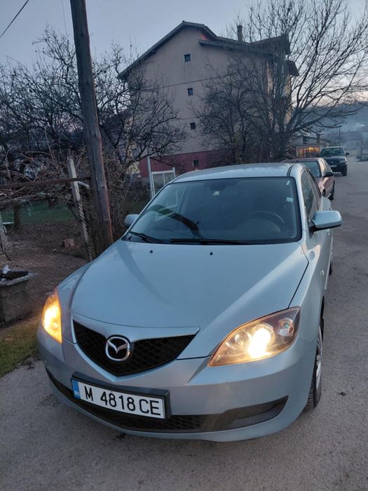Мазда 3  1,6 дизел