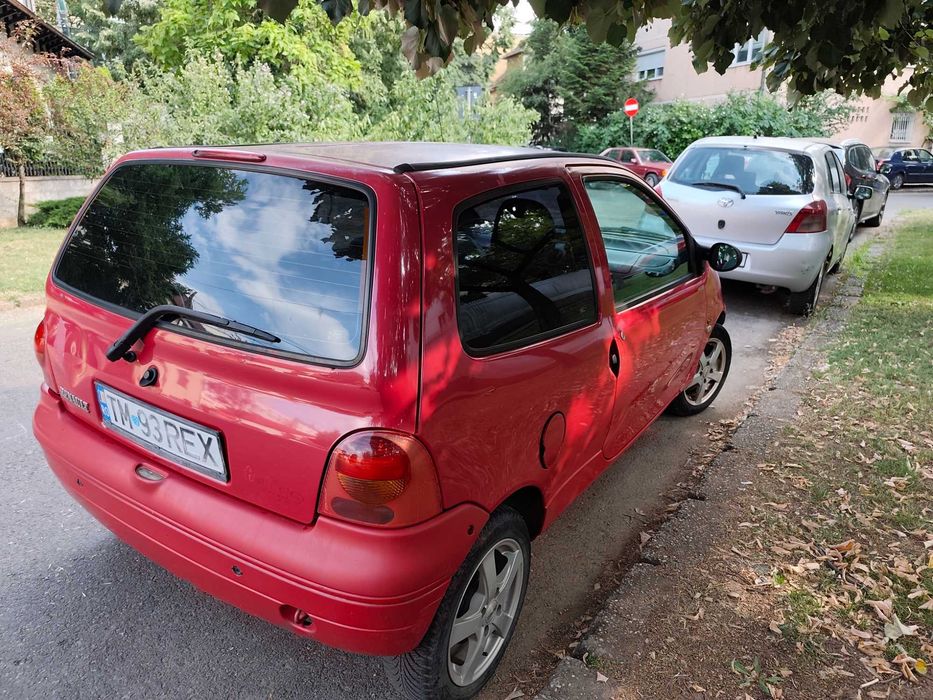 Vând Renault Twingo   2003   sub 100.000 km