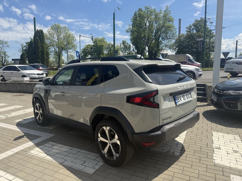 Dacia Duster 1L EcoG 100cp an 2025 Garantie 4 ani