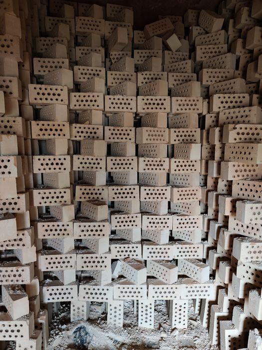 Пишган ва Хом гишт