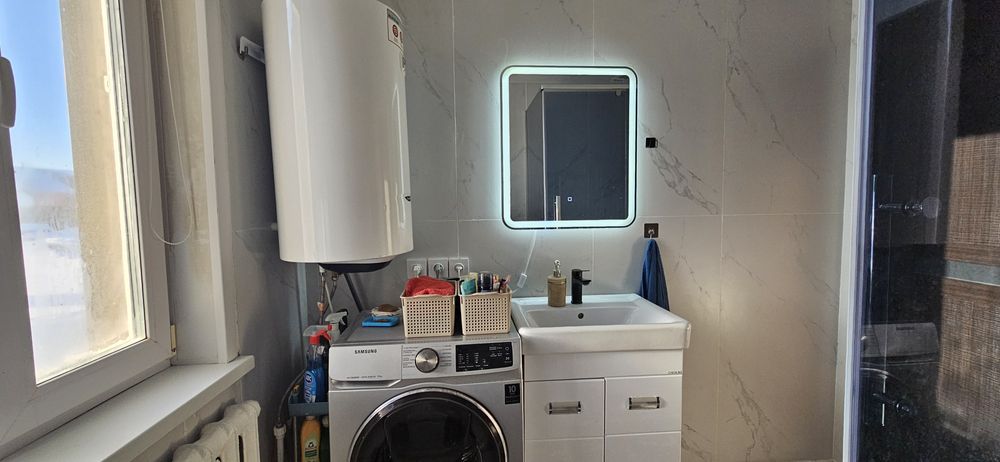 Продается частный дом в мкрн.Солнечный. Возможен хороший торг