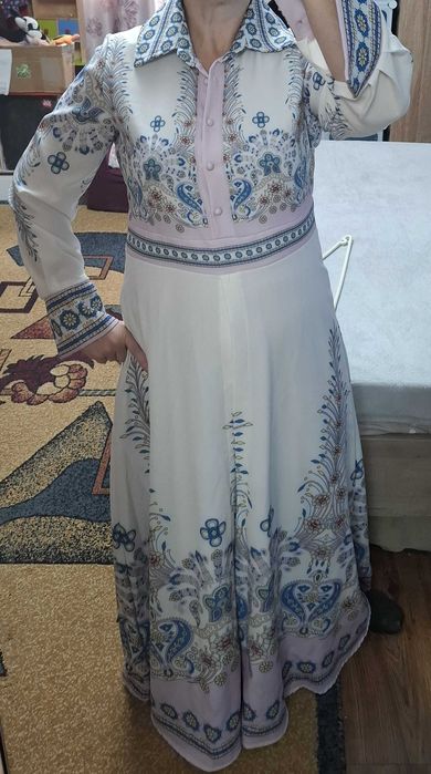 Rochie eleganta superba, alba cu model etnic violet, TrendButik, L-40