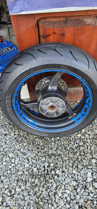 Metzeler m9rr  2024 dot