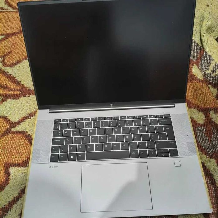 vand hp zbook studio g10 16" i7 16gb ddr5 512gb rtx 4000 ada 12g
