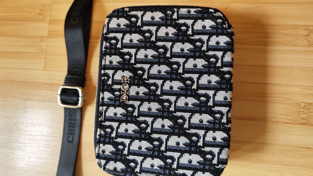 Geantă Dior Zipped Pouch cu Strap NOUĂ cu Etichetă - Blue Oblique Jacquard