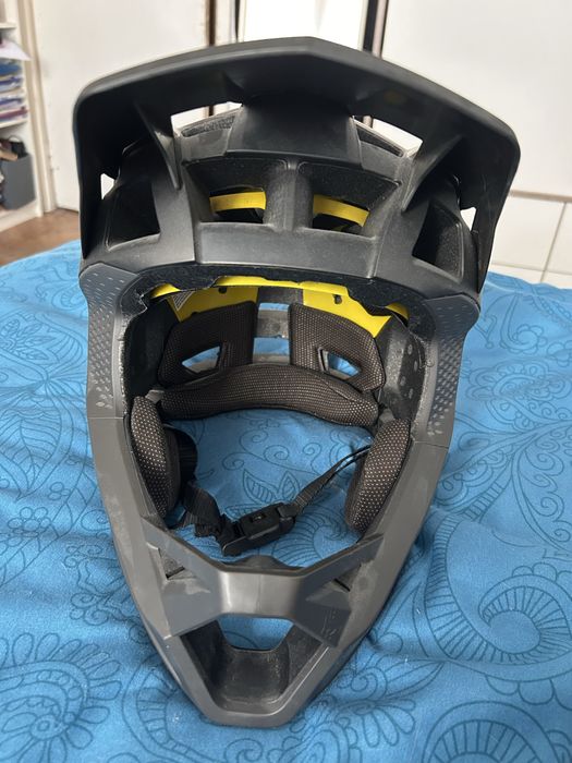 Fox Proframe marime XL