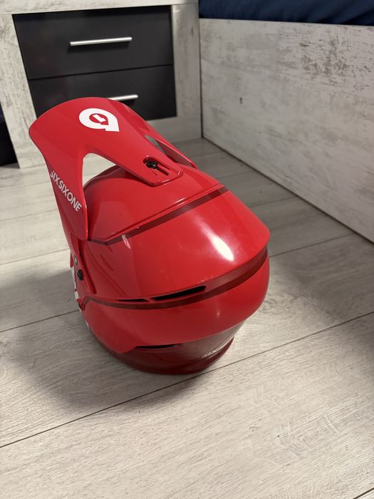 661 каска Reset Matador Red