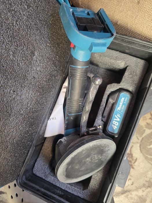 Продам вибромашинка для кафеля