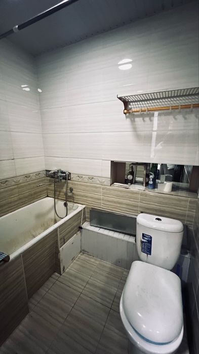 Аренда 1комнатная(бывшее общежитие),20кв.м.Ул.Джаркурганская.Пустая!