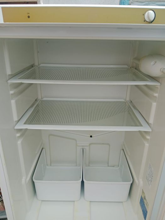 Холодильник холодильник