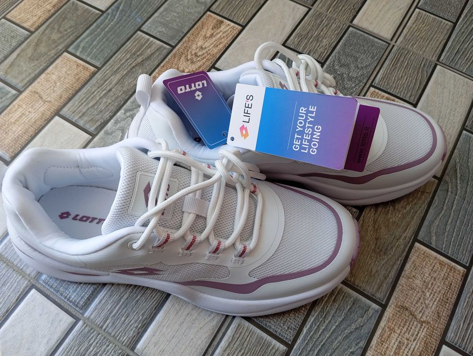 Чисто нови маратонки Lotto