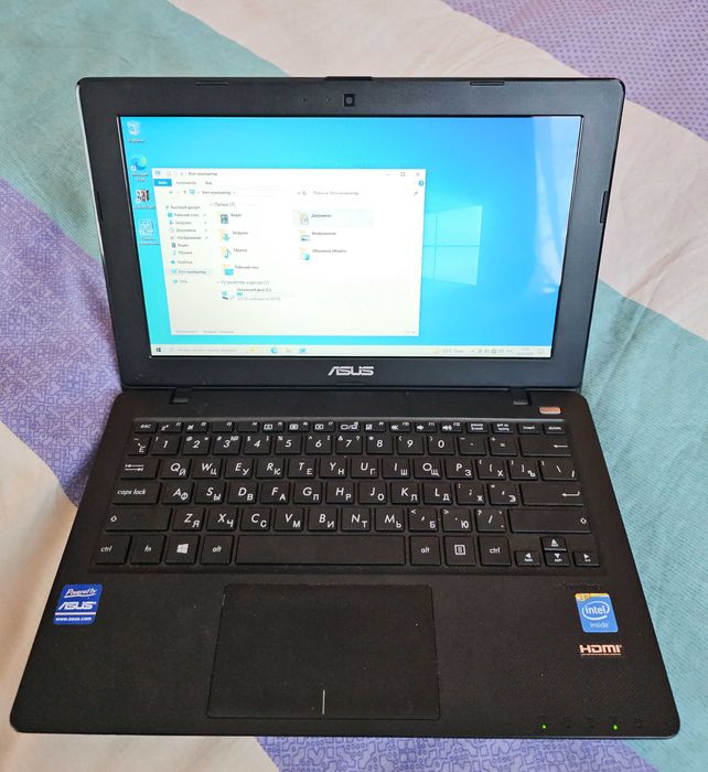Ноутбук ASUS X200MA