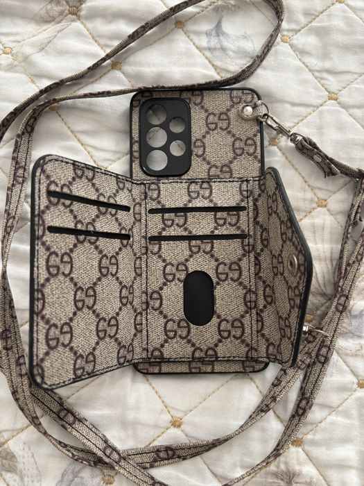 Продам ЧЕХОЛ на SamsungA53