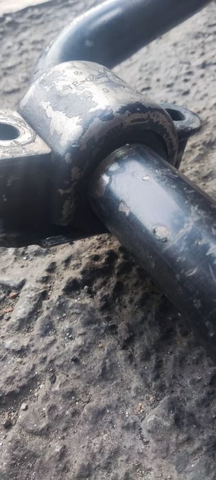 Продавам Хидравлична стабилизираща щанга мерцедес GLS, GLE, GL