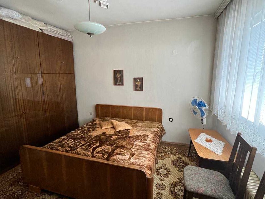 Продава се Четиристаен апартамент в Кюстендил, Бузлуджа - 96 кв.м за 969 €/кв.м - Снимка #3