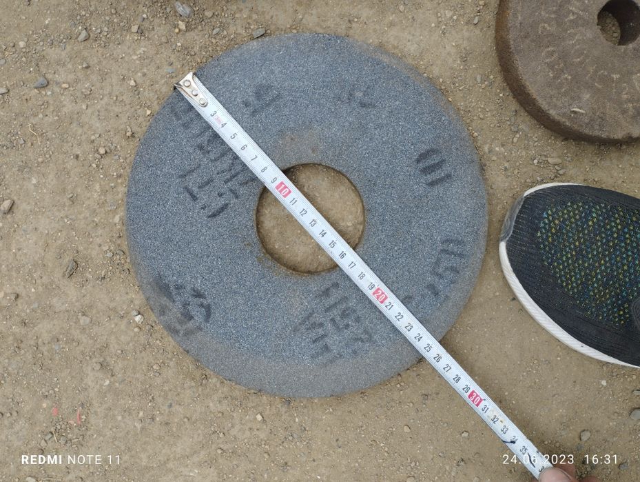 Продам точильные круги