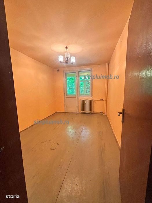 Apartament 3 camere - Bulevardul  Alexandru Obregia