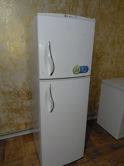 Холодилниктер бар доставкасымен