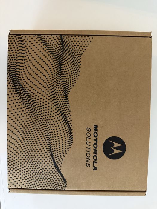 Motorola radio R2 UHF