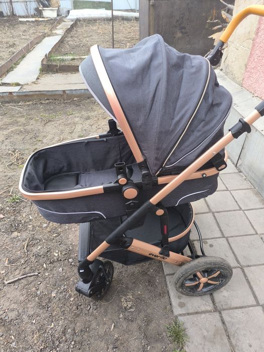 Продам коляску б/у