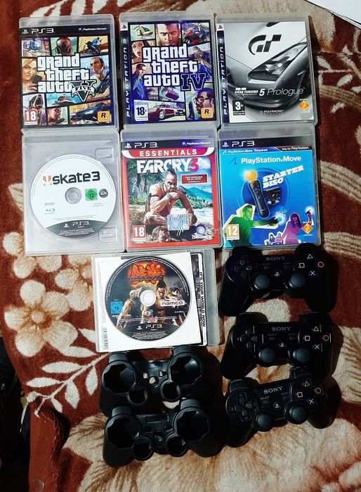 Vând manetă originală sony în stare bună ps3 PlayStation 3