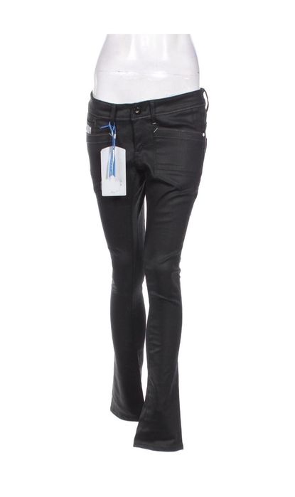 Нови Дамски дънки G - Star raw 29 номер