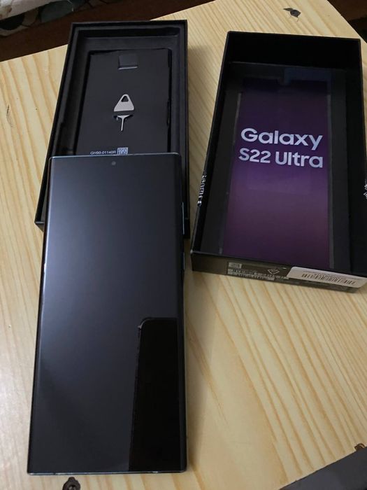 Samsung S22 Ultra 512гб