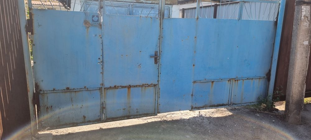 Ворота въездные.