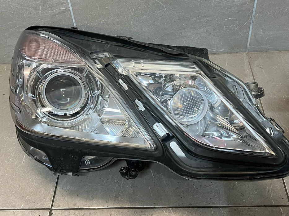 Bi Xenon Фарове и LED Стопове за мерцедес е клас w212