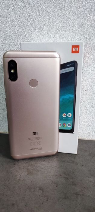 Продается Mi A2 Lite
