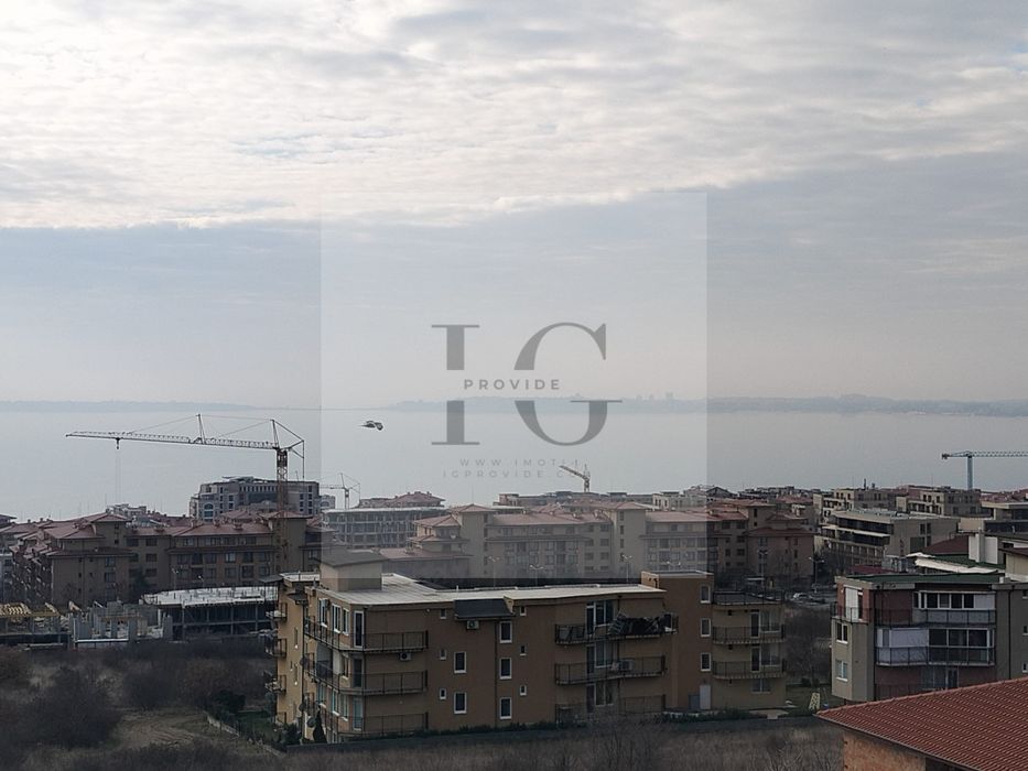 Продава се Двустаен апартамент в Свети Влас - 82 кв.м за 1061 €/кв.м - Снимка #13