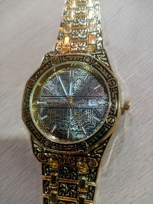 Продам новые мужские часы!