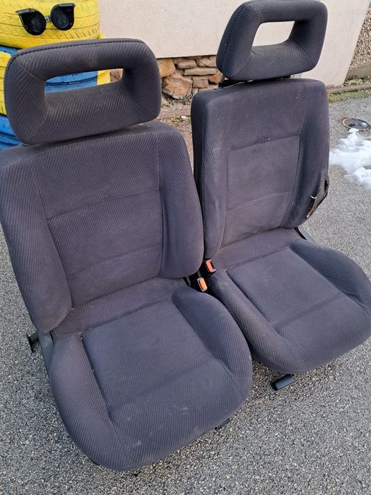 Седалки Ауди 80 Б4 седалка Audi B3 90 салон