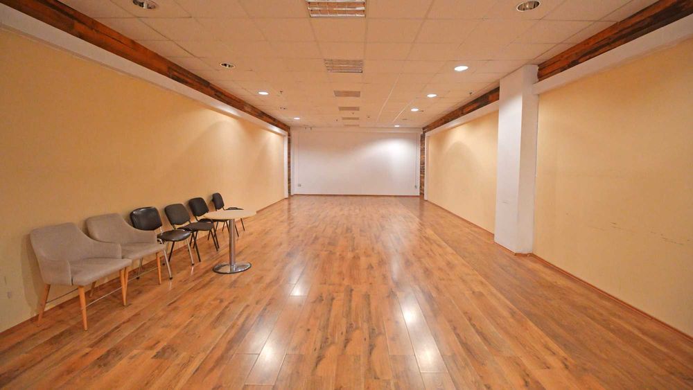 Birouri de Închiriat 20-300 mp | Business Hub | Bacău