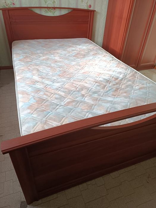 Шкаф, комод, кровать