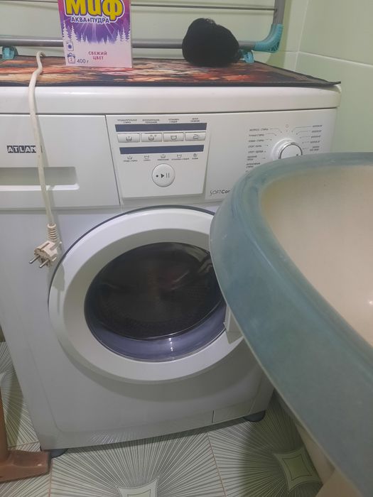 Продам стиральную машину