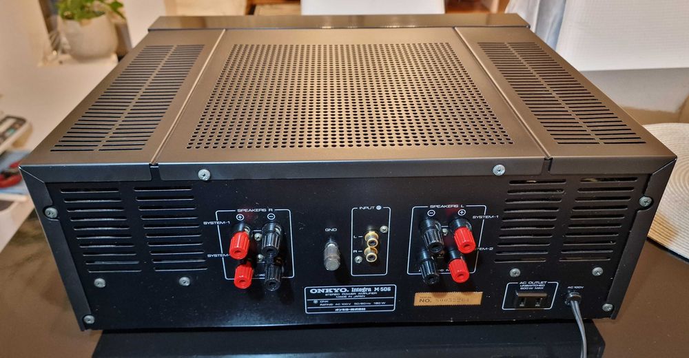 Amplificator Onkyo M506